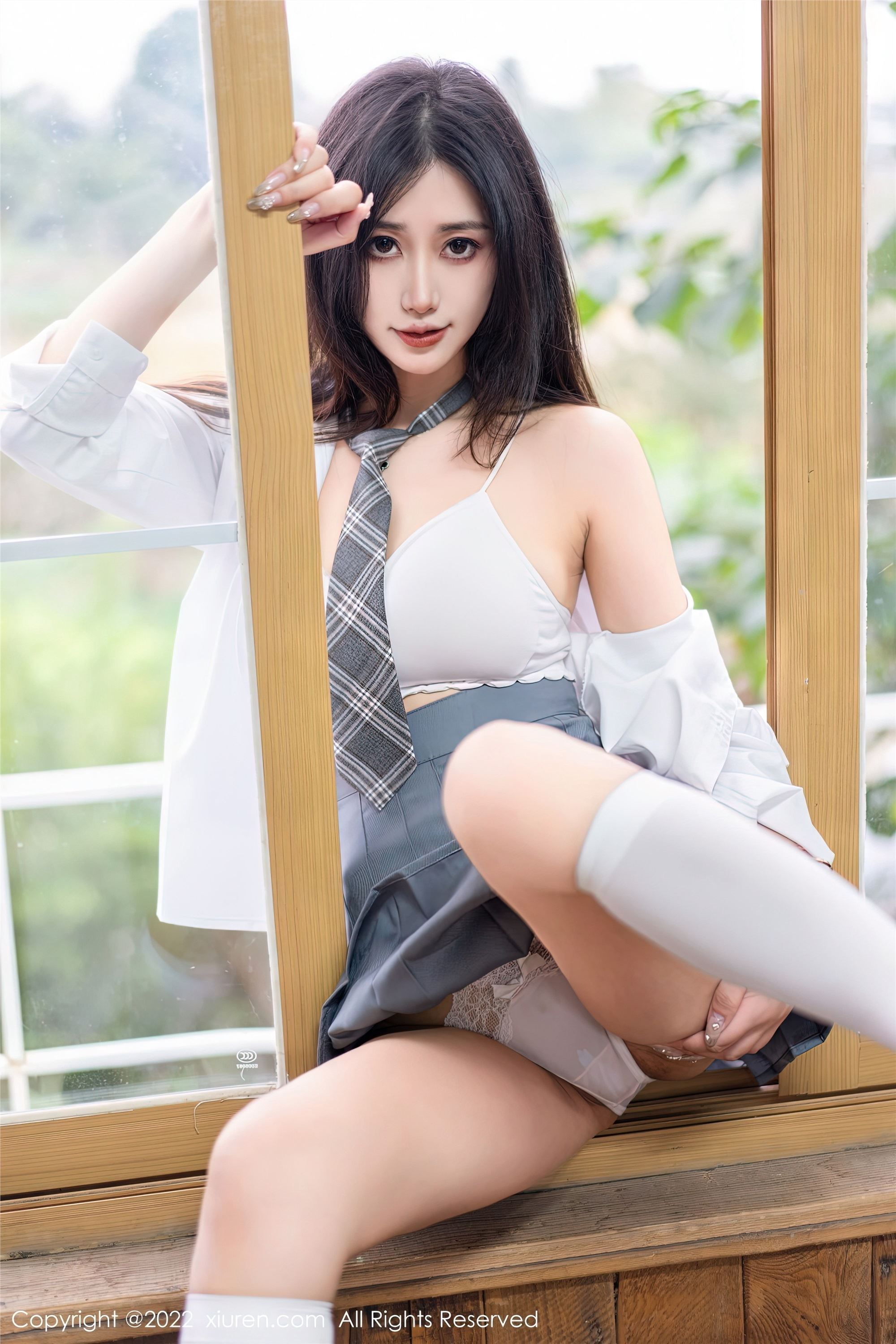 Xiuren秀人网 2022.12.08 NO.5970 laura阿姣